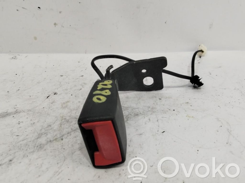 Peugeot 308 Hebilla del cinturón de seguridad trasero 