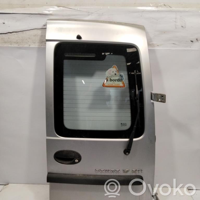 Opel Combo C Puerta del maletero/compartimento de carga 