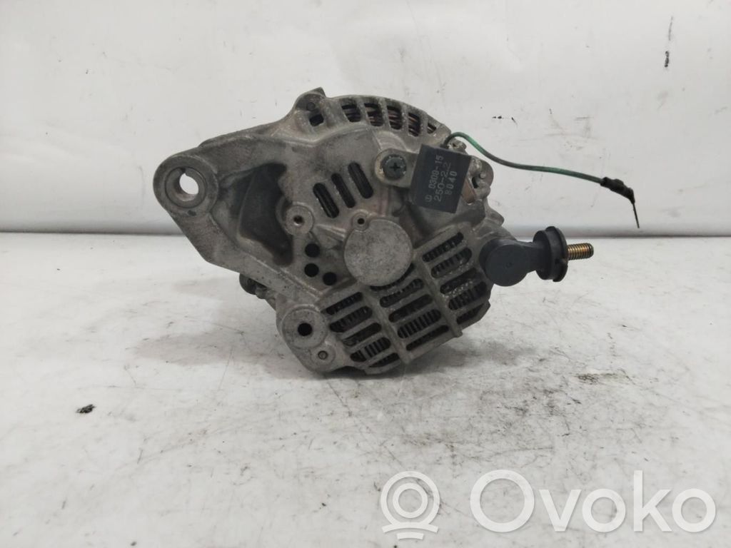 Nissan Almera N16 Generatore/alternatore
