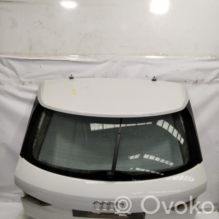 Audi RS Q3 Portellone posteriore/bagagliaio 