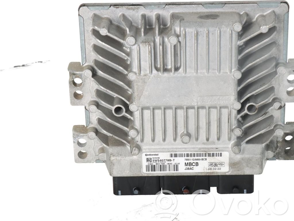 Engine control unit/module ECU   7M5112A650BCB