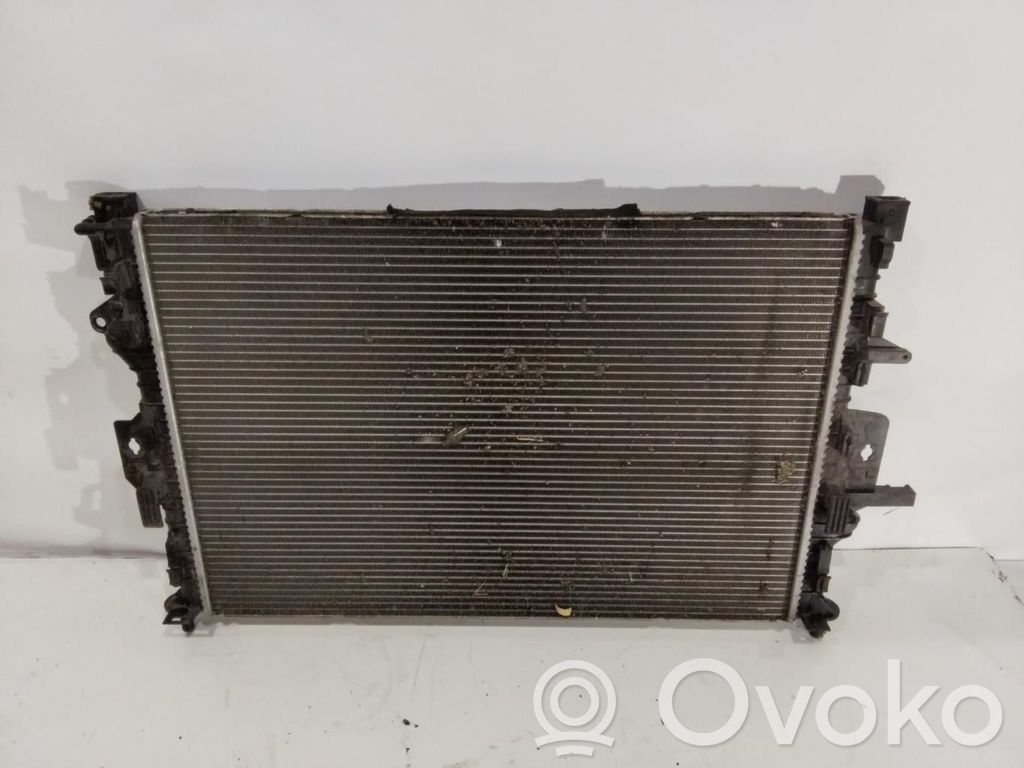 Volvo V40 Radiatore di raffreddamento 