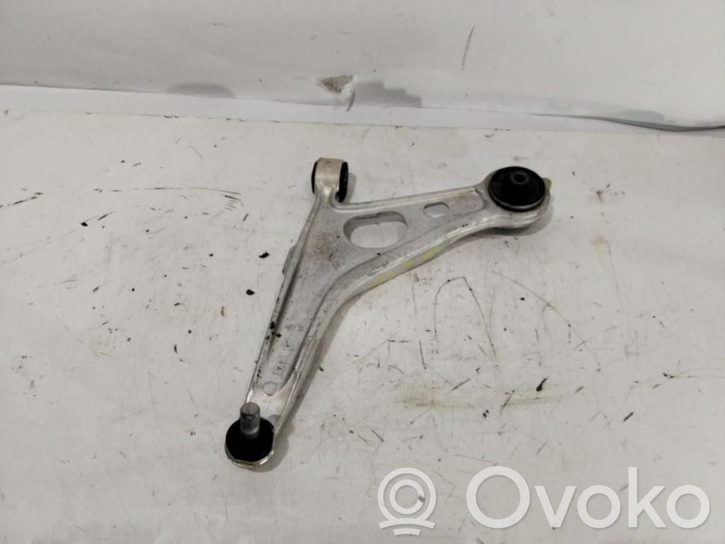 Nissan X-Trail T32 Braccio di controllo sospensione anteriore inferiore/braccio oscillante 