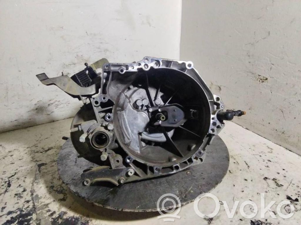 Citroen C3 Manuaalinen 5-portainen vaihdelaatikko 