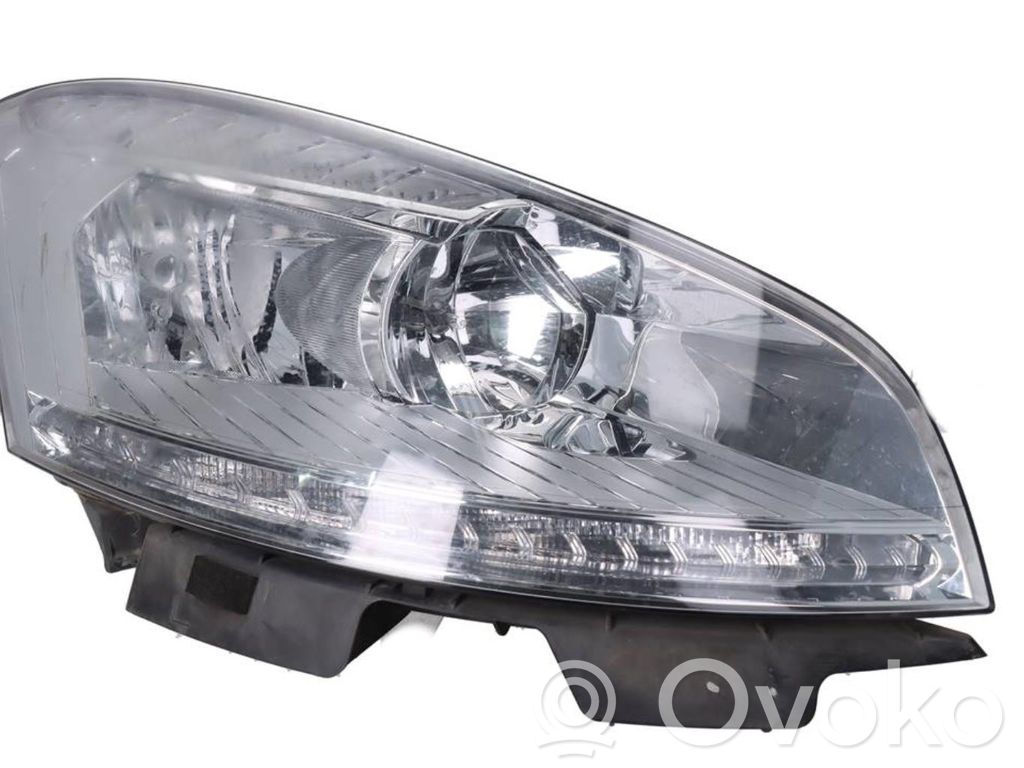 Citroen C4 Grand Picasso Phare frontale 