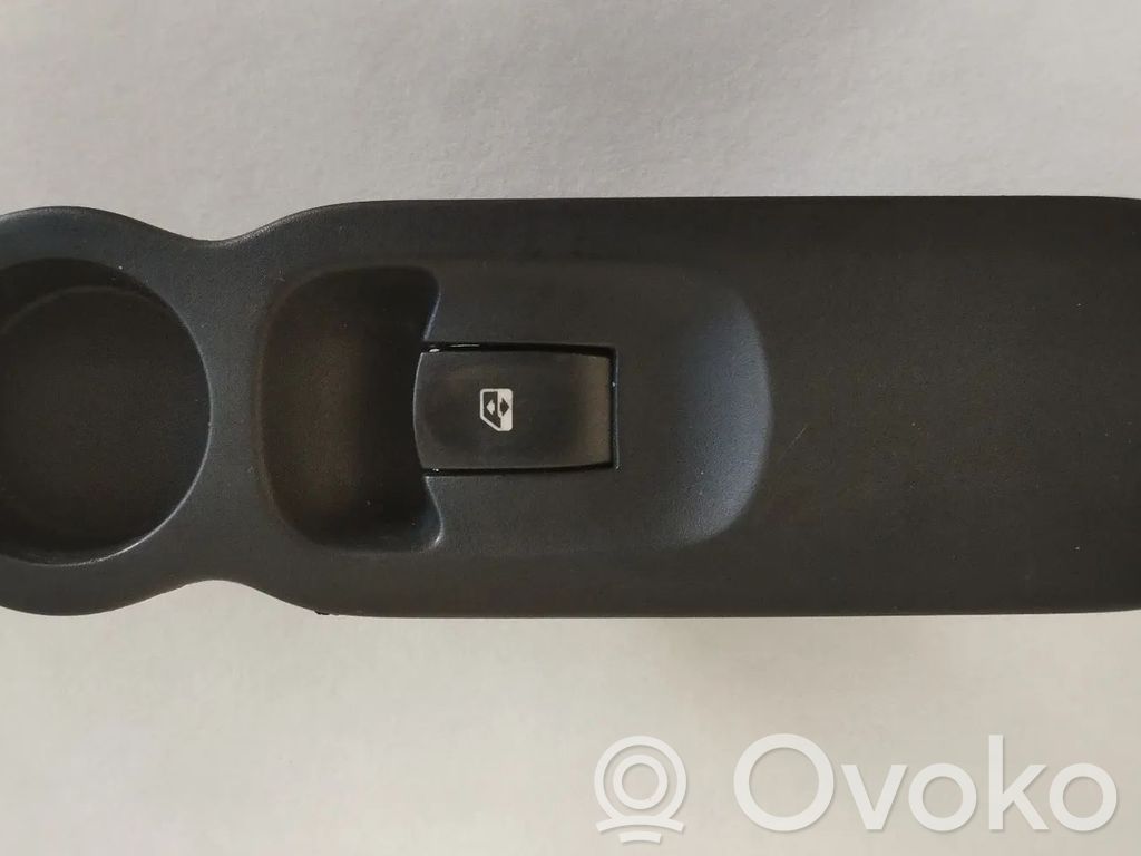 Elektrisko logu slēdzis   8200278436,429318H,6PINOS,E28983