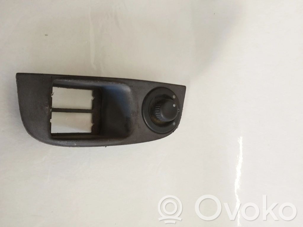 Interruptor del espejo lateral   7700429070