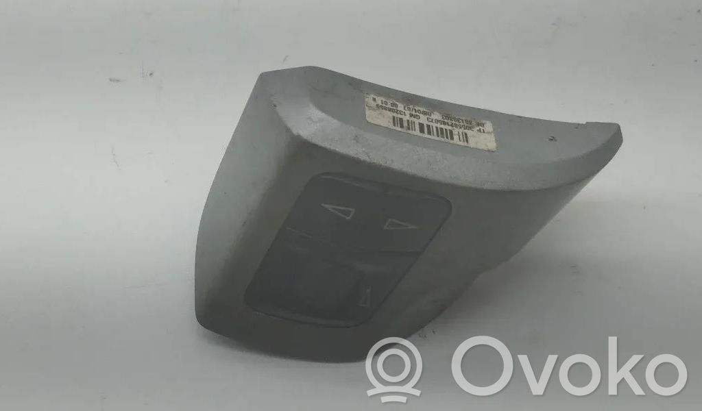Opel Vectra C Przełącznik / Przycisk kierownicy 