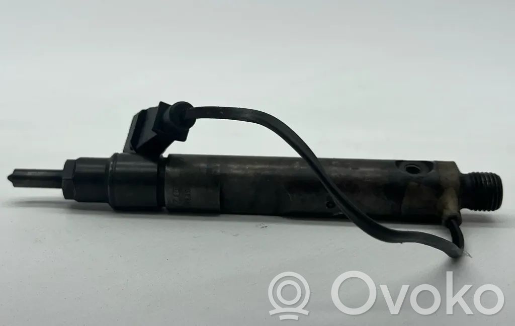 Inyector de combustible   028130201J,BOSCH