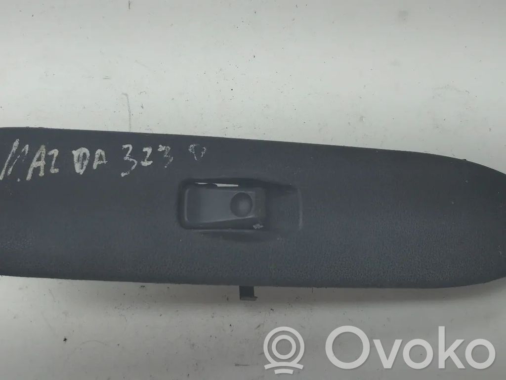 Mazda 323 Interruptor del elevalunas eléctrico 