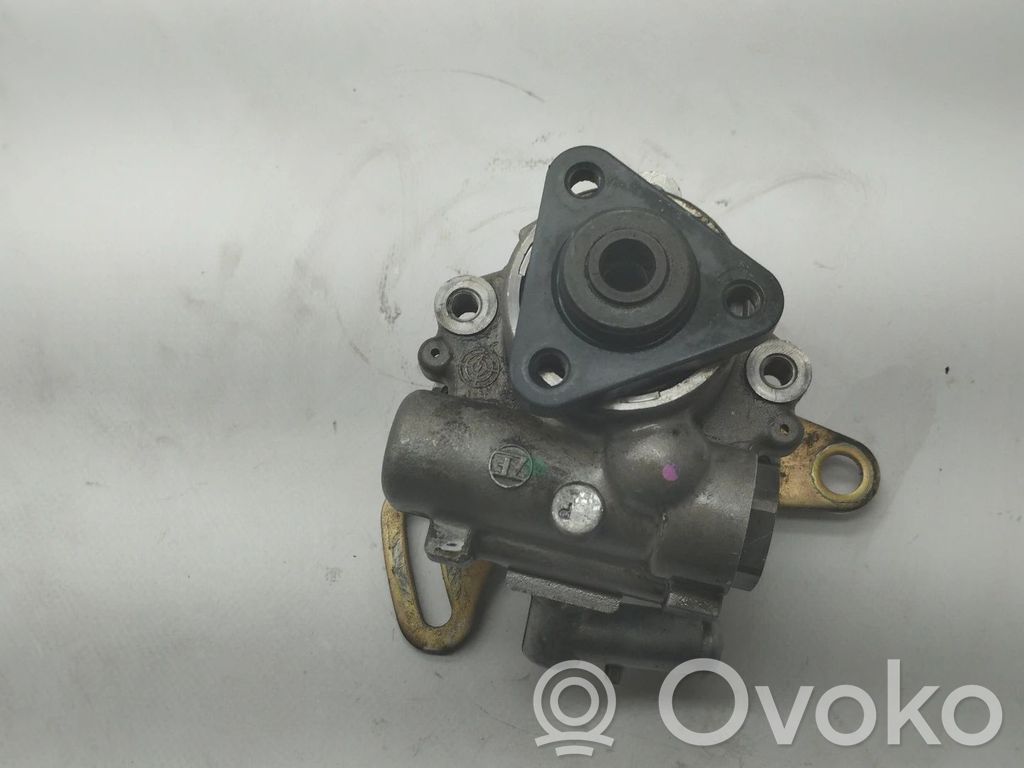 Fiat Punto (188) Vairo stiprintuvo siurblys 