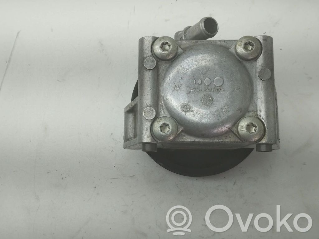 Power steering pump   7613955117,2S413A696AA,7611332128,76BAR