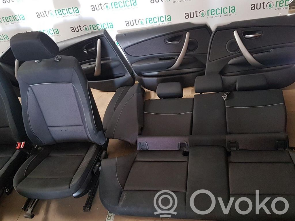 Seat set