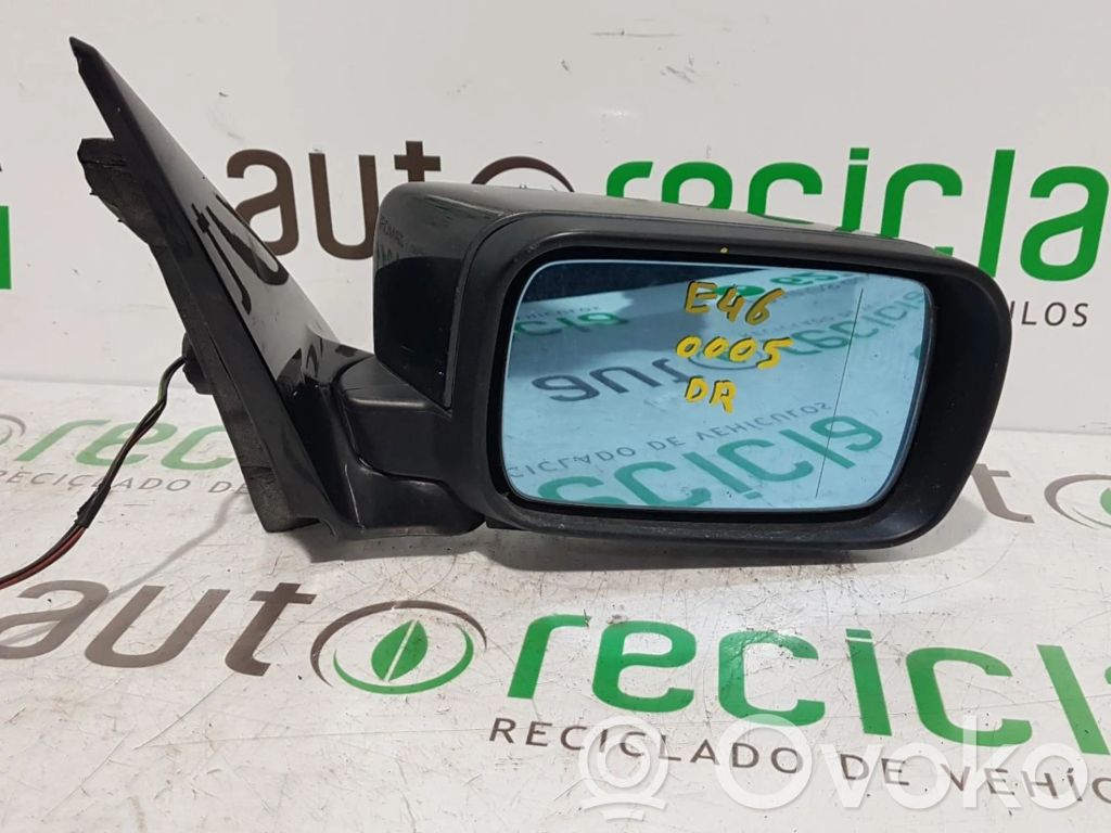 Front door electric wing mirror