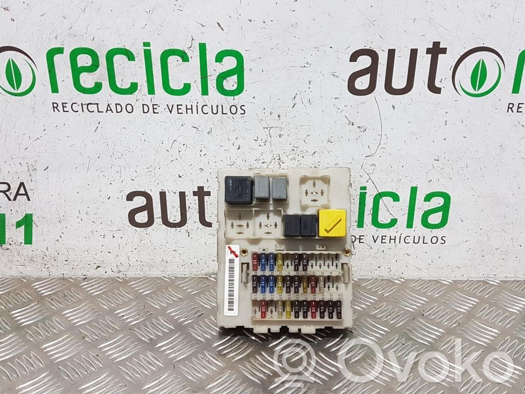 Sulakemoduuli   518274105
