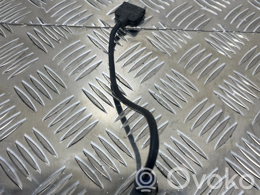 iPod connector socket   4F0051510K