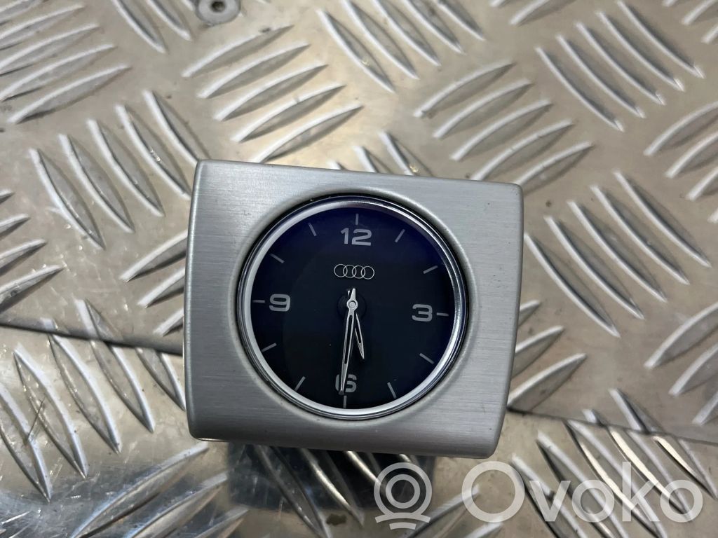 Audi A8 S8 D4 4H Reloj 