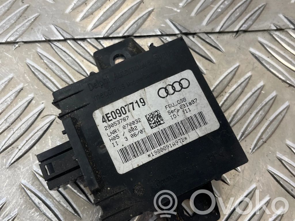 Audi A8 S8 D3 4E Signalizacijos valdymo blokas 