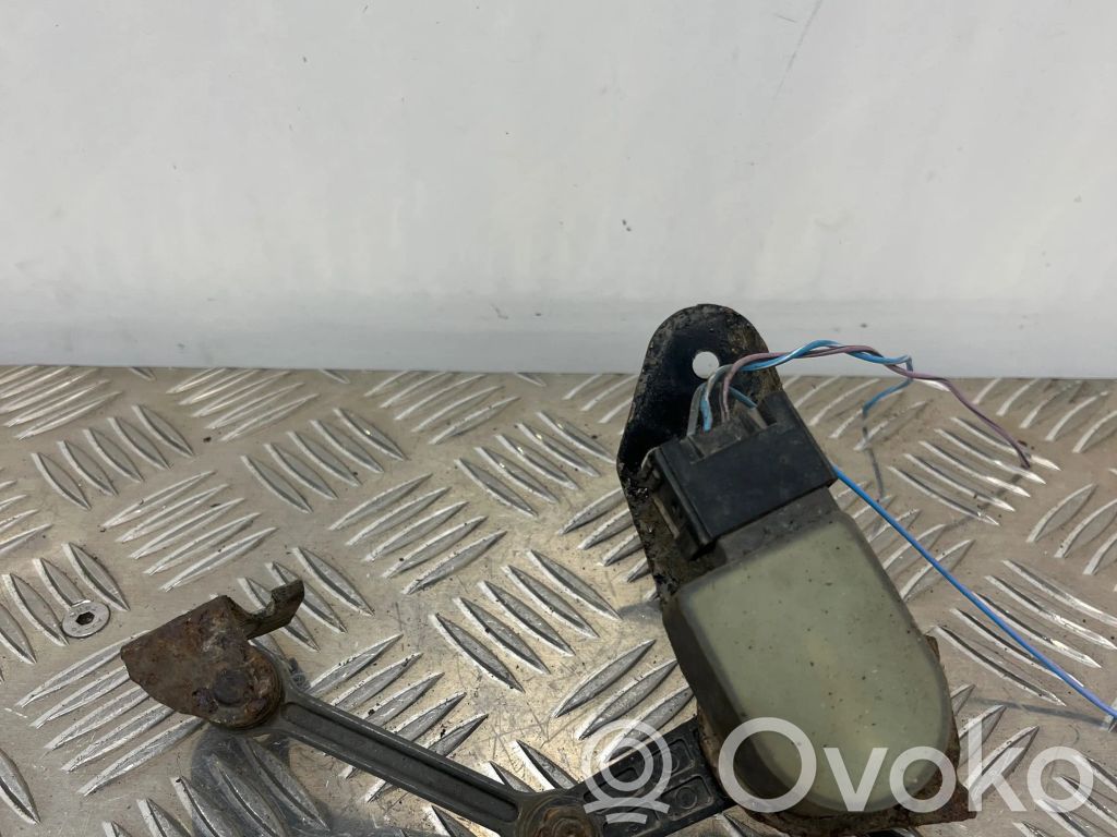 Audi A8 S8 D3 4E Задний pычаг датчика высоты 