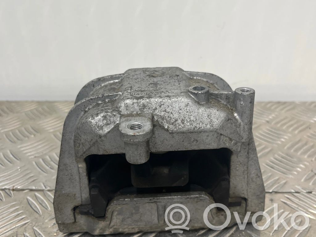 Audi A3 S3 8P Engine mount bracket 