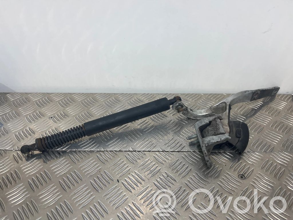 Sprężyna do klapy tylnej bagażnika   A2119801464,2119801464