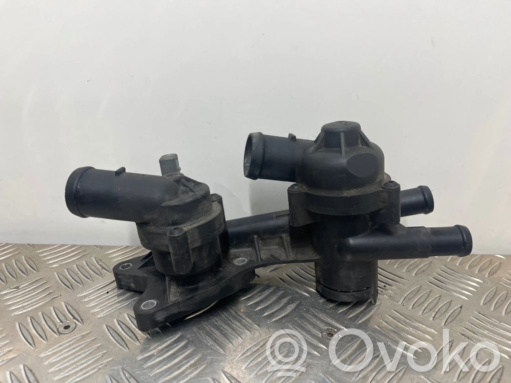 Audi A3 S3 8P Termostats / termostata korpuss 