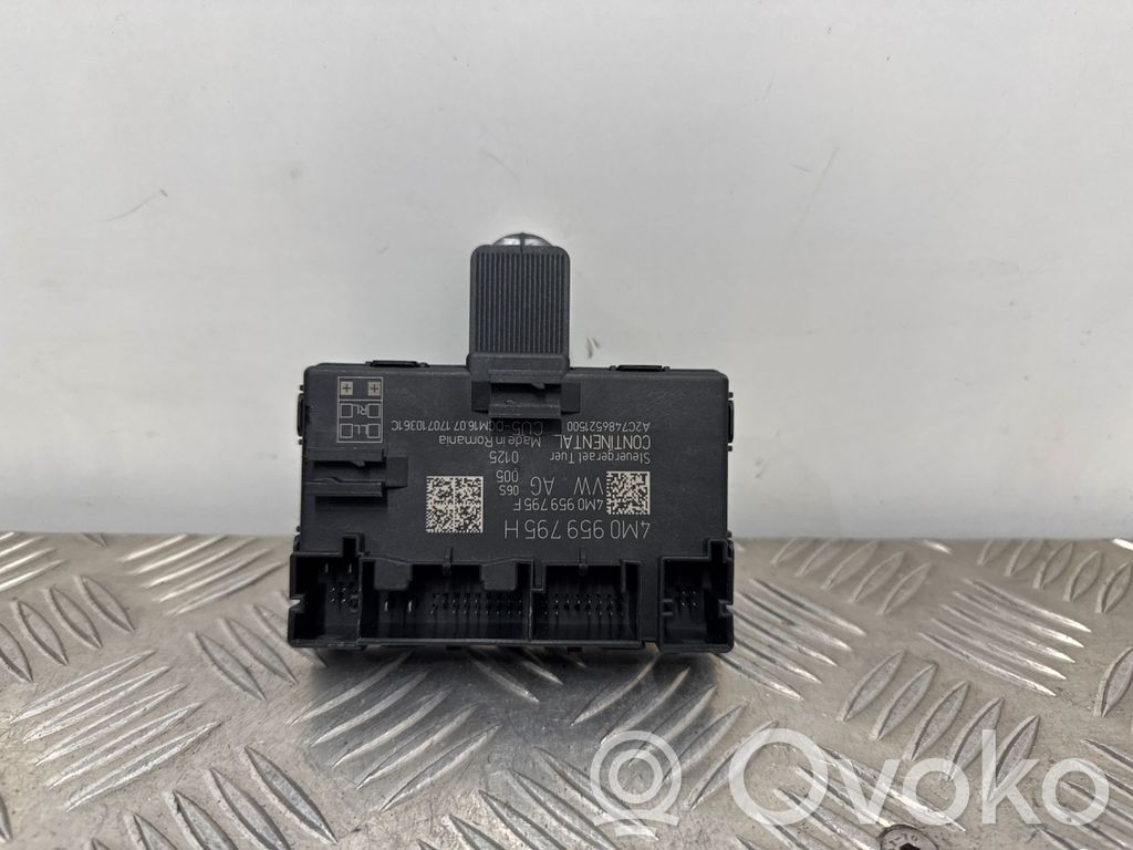 Audi A4 S4 B9 8W Door control unit/module 