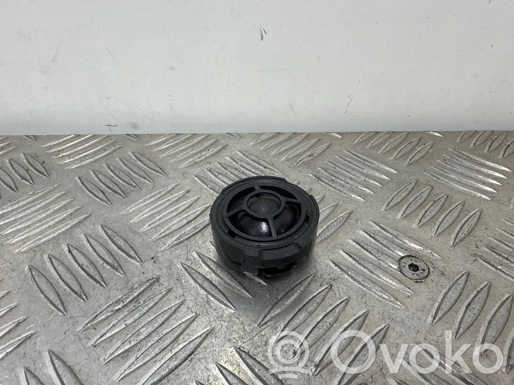 Audi A4 S4 B9 8W Panel speaker 