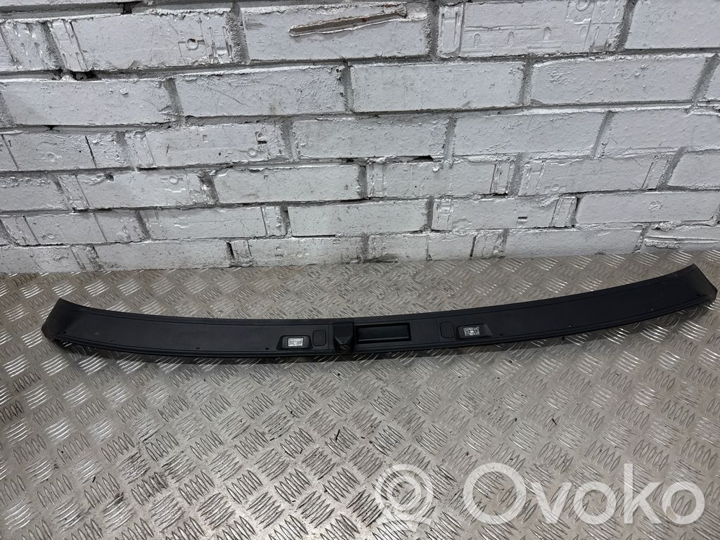 BMW 8 G16 Éclairage de plaque d'immatriculation 
