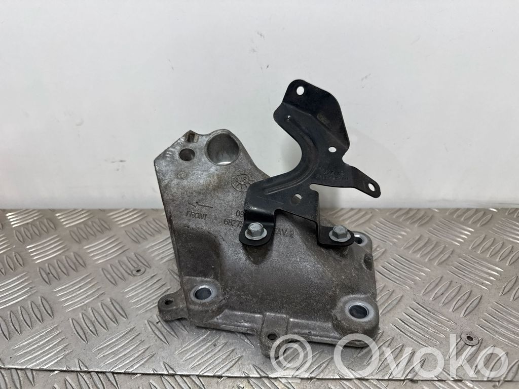 Dodge Durango III Engine mounting bracket 