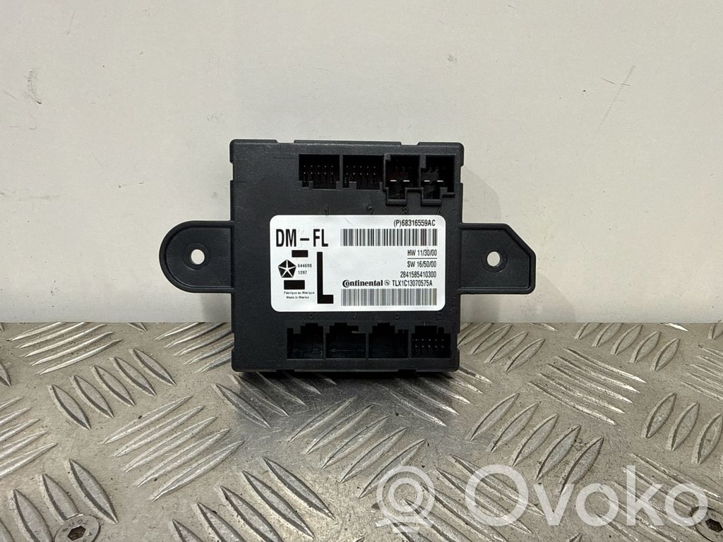 Chrysler Pacifica Door control unit/module 