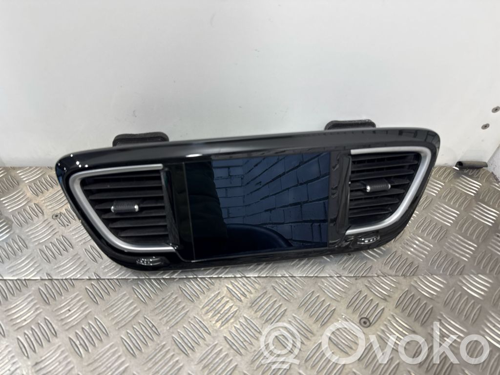 Monitor / wyświetlacz / ekran   P68223456AF,17041201,6EC061X9AB,6EC071X9AA,BGM9611005,T000000144981