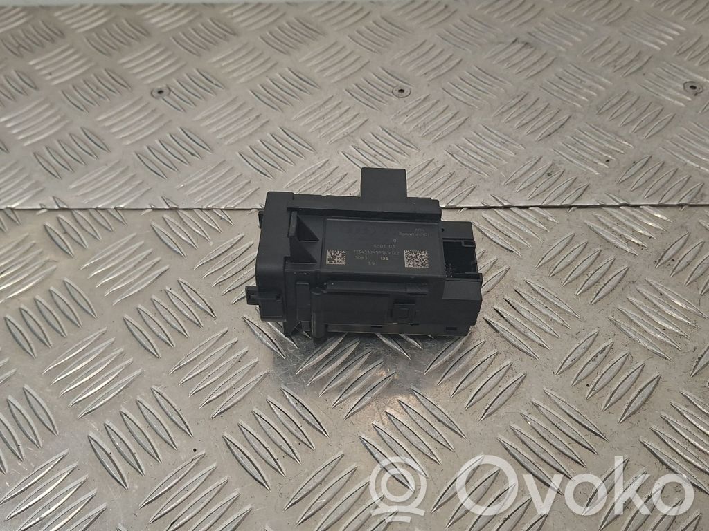 Audi Q5 SQ5 8R Aizdedzes atslēga 
