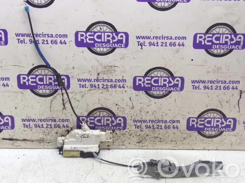 Citroen C4 I Picasso Rear door lock 