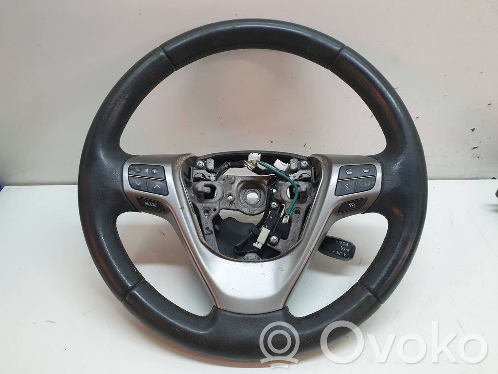 Toyota Verso Volante 