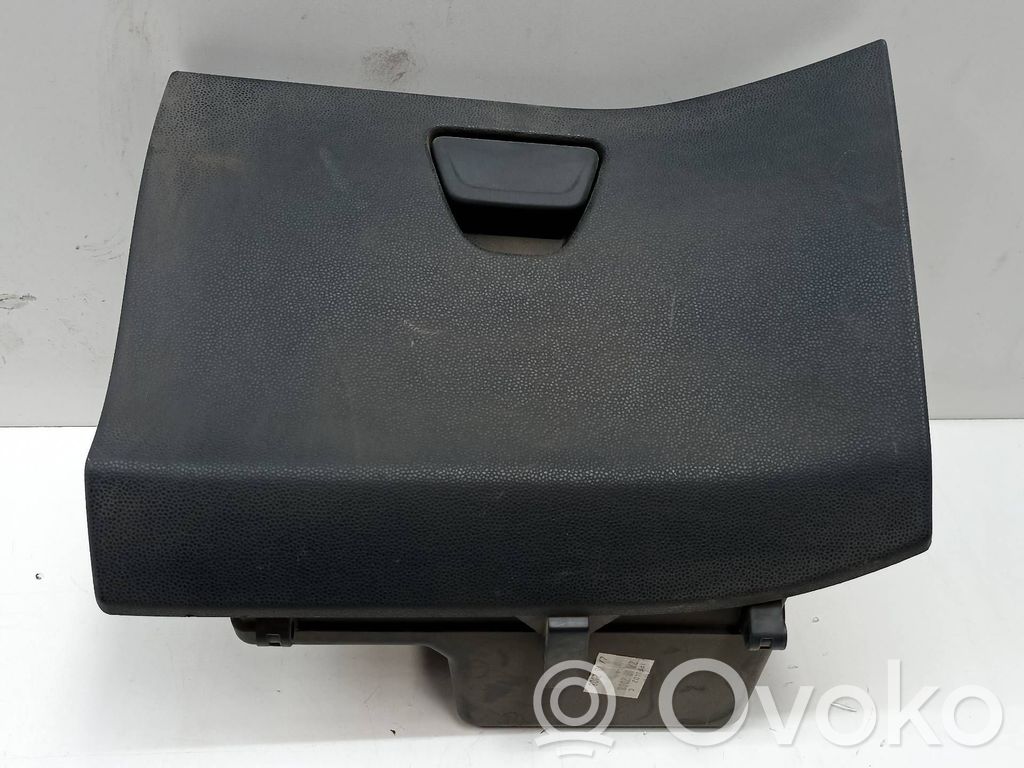 Ford Fiesta Daiktadėžė 