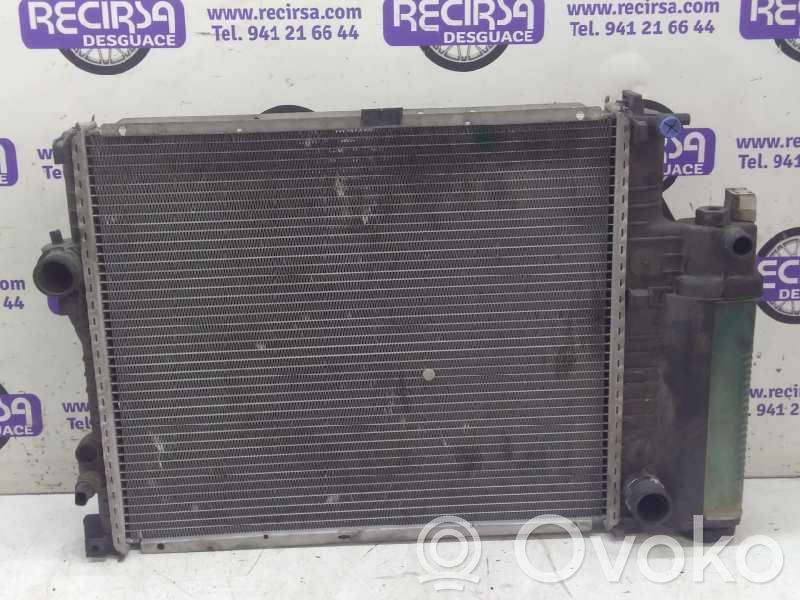 BMW 5 E39 Aušinimo skysčio radiatorius 