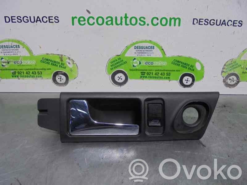 Audi A6 S6 C4 4A Takaoven sisäkahva