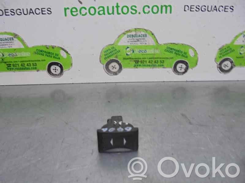 Ford Mondeo Mk III Przyciski szyb