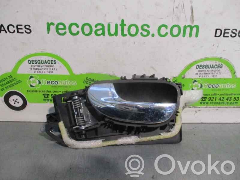 Peugeot 307 Rear door interior handle