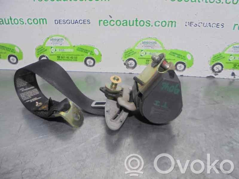 Mitsubishi Carisma Cinturón trasero