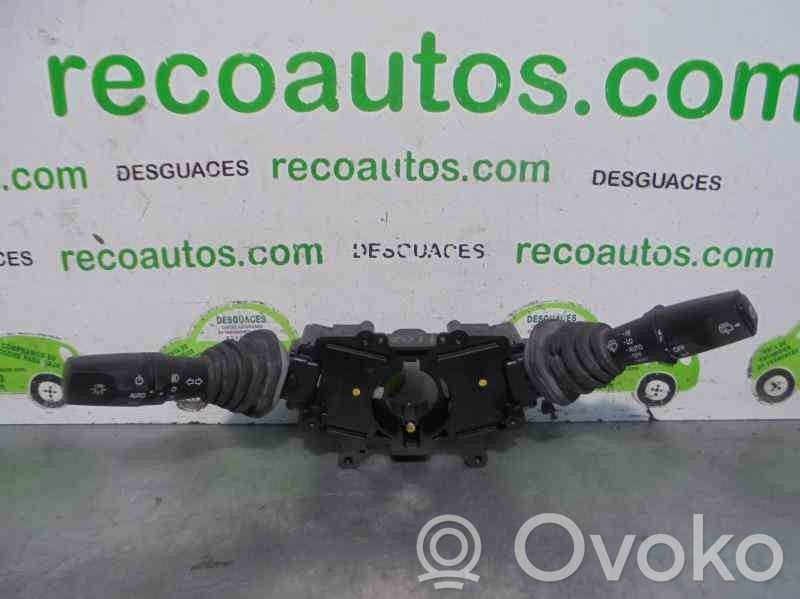 Chevrolet Captiva Interruptor de control del panel de luces 