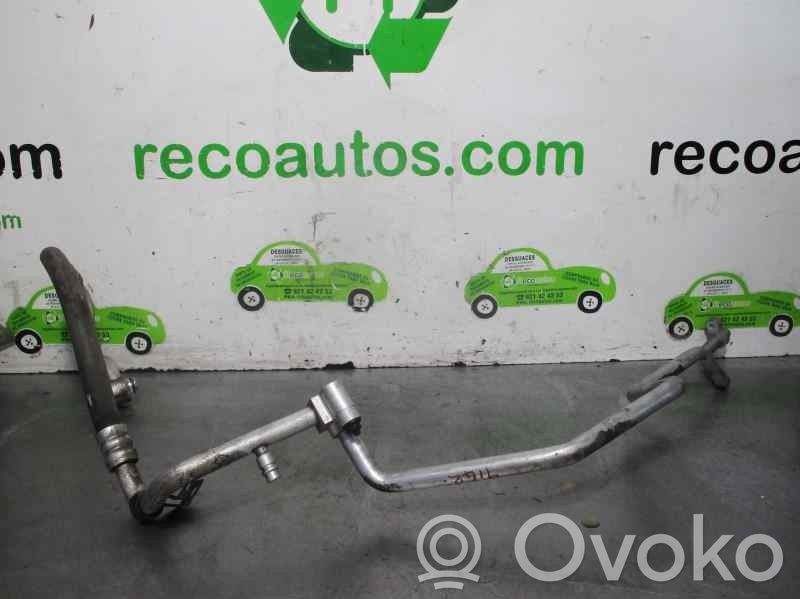 KIA Carens I Manguera/tubo del aire acondicionado (A/C) 