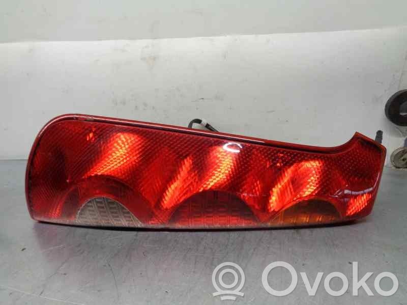 Nissan Note (E11) Lampa tylna 
