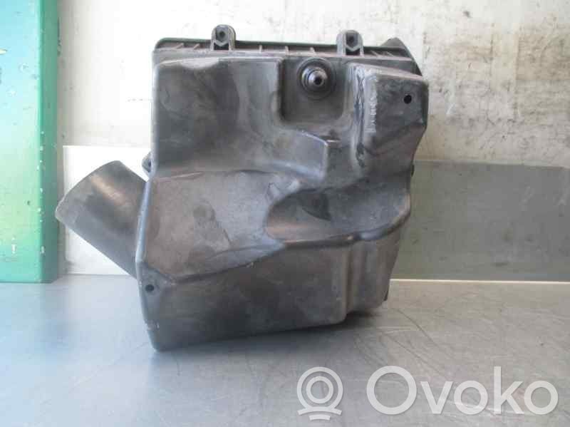 Opel Corsa D Ilmansuodattimen kotelo 