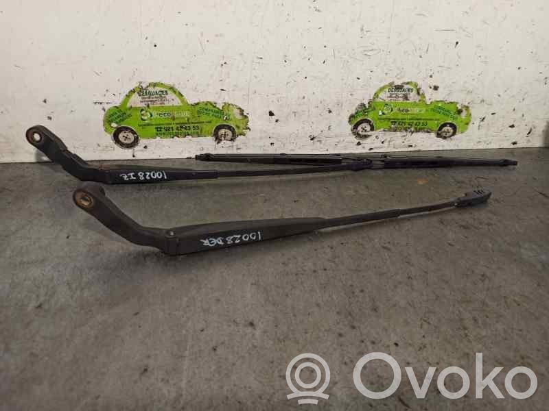 Suzuki Vitara (ET/TA) Wischerarm vorne