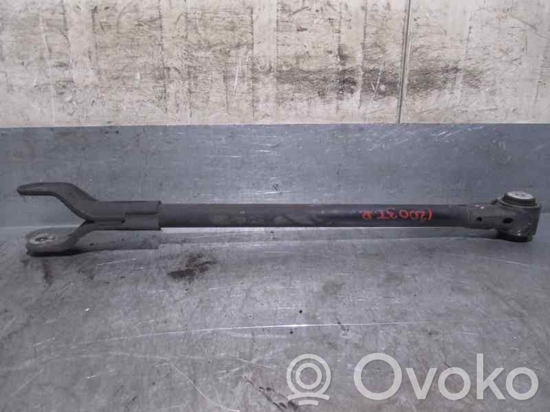 Fiat Doblo Brazo de suspensión trasero
