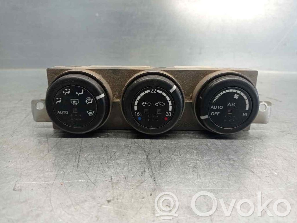Nissan X-Trail T30 Panel klimatyzacji 