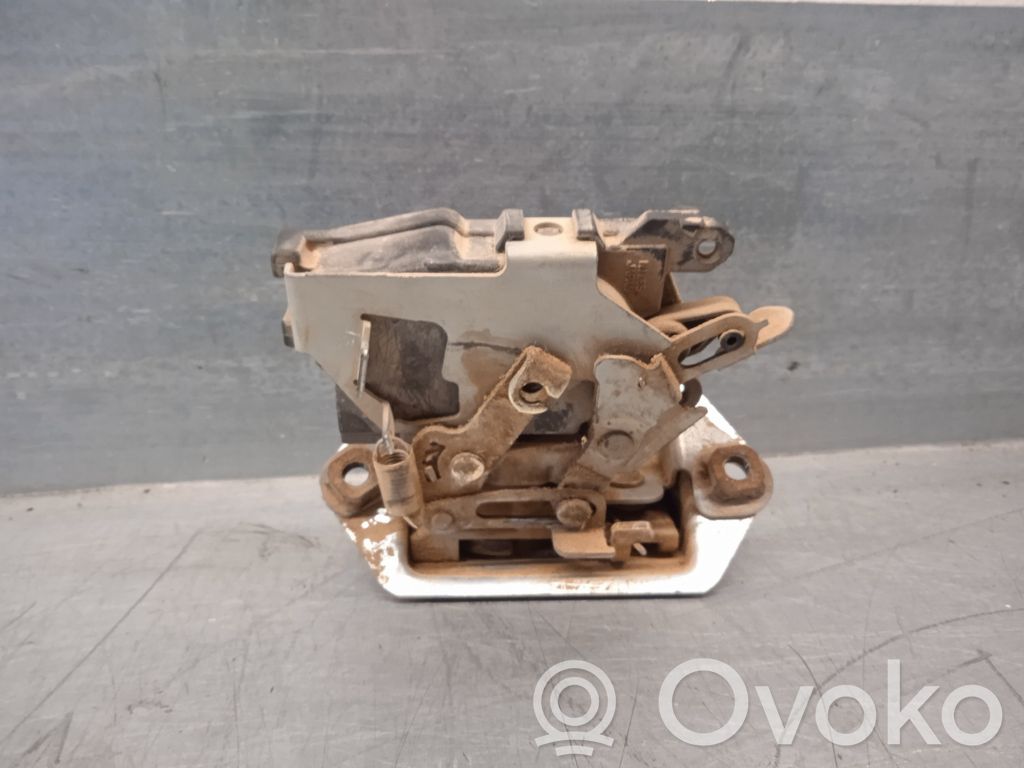 Subaru Forester SG Loquet de verrouillage de hayon