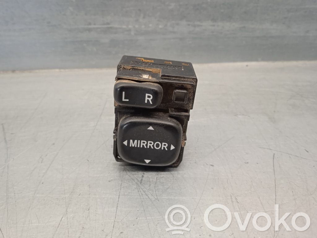 Subaru Forester SG Wing mirror switch